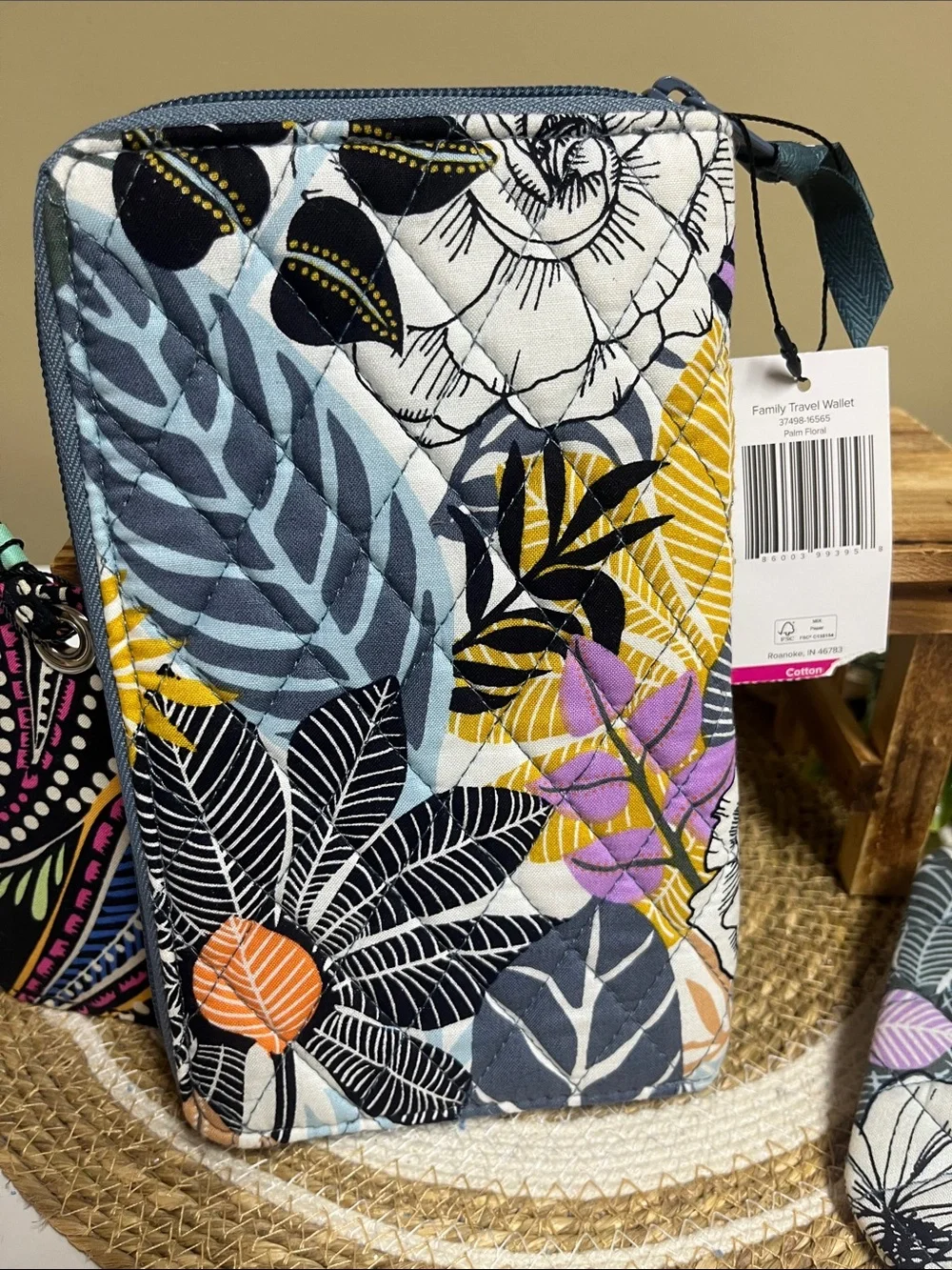 Bundle Vera Bradley mini wallet, luggage tag,small coin purse & travel wallet